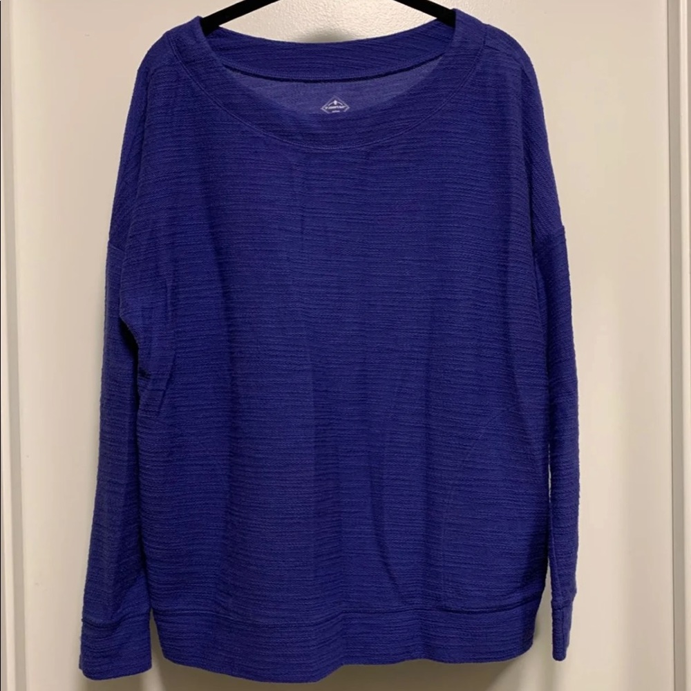 🌺🌺St John’s Bay Active Sweater top